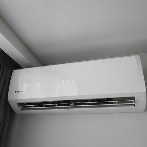 Кондиціонер Кондиционер GREE Smart DC inverter WIFI R32 GWH18QD-K6DNB6I