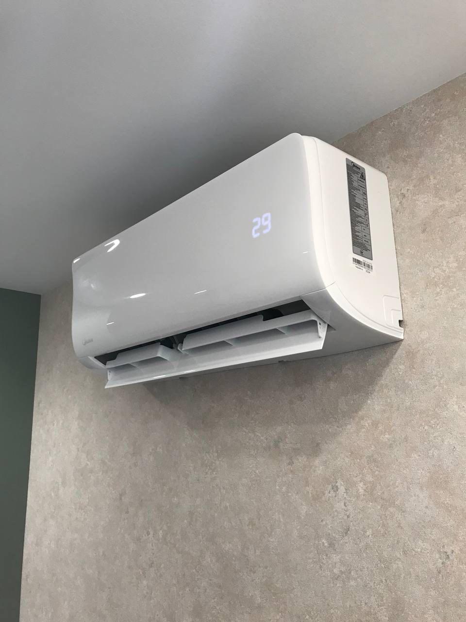 Кондиціонер Midea Xtreme Save Eco (AG) AG-18NXD0-I /AG-18NXD0-O