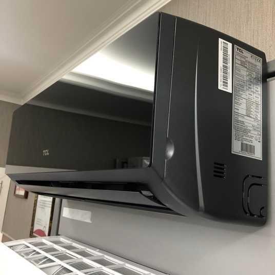 Кондиціонер TCL Elite Series XA82 TAC-09CHSD/XA82IN Black Inverter R32 Wi-Fi